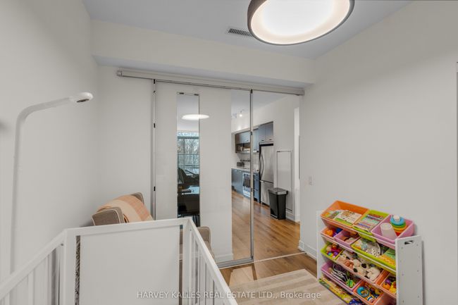 402 - 170 Chiltern Hill Rd, Condo with 2 bedrooms, 2 bathrooms and 1 parking in York ON | Image 27