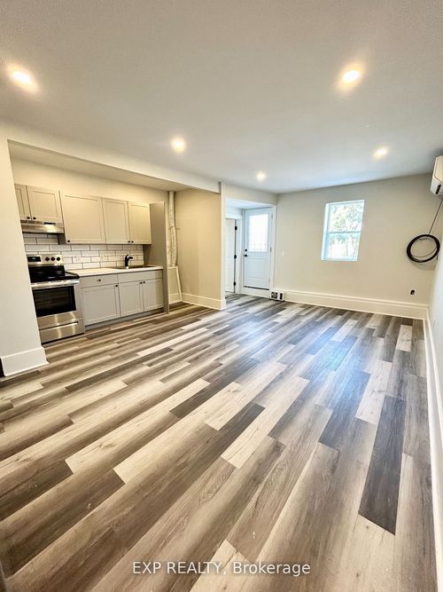 2-316 Front St, Belleville, ON, K8N2Z8 | Card Image