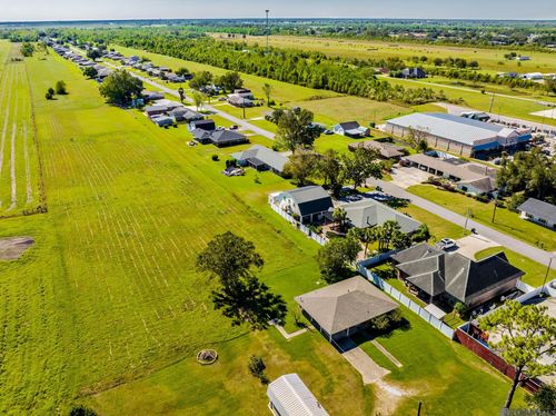 4744 B Highway 1, Raceland, LA, 70394 | Card Image
