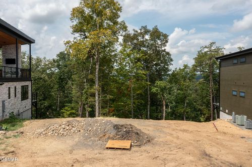 132 Reedmont Way, Sevierville, TN, 37876 | Card Image