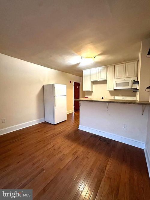 apt-5-3900 Terrace St, PHILADELPHIA, PA, 19128-5200 | Card Image