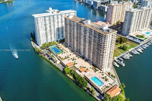 414-290 174th St, Sunny Isles Beach, FL, 33160-3246 | Card Image