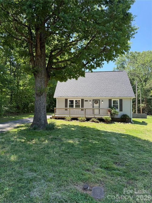 2146 Marwood Ln, Albemarle, NC, 28001-9122 | Card Image