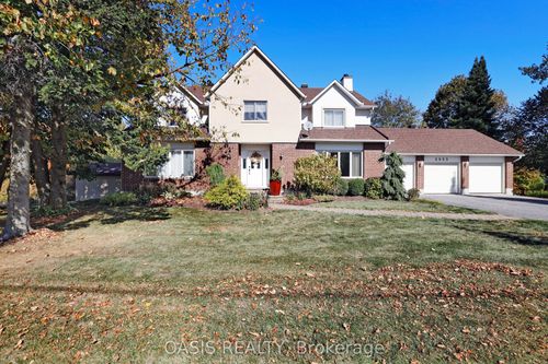 {{alt}} | Card Image