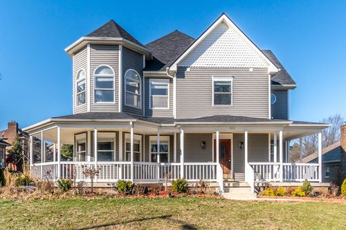 3533 Mcnair Way, Lexington, KY, 40513-1227 | Card Image
