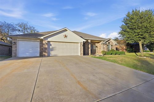 413 Lighthouse Ct, Joshua, TX, 76058-2941 | Card Image