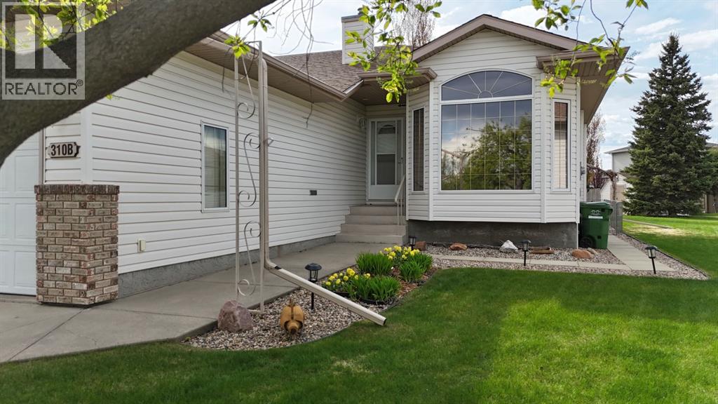 Residential in Camrose 4