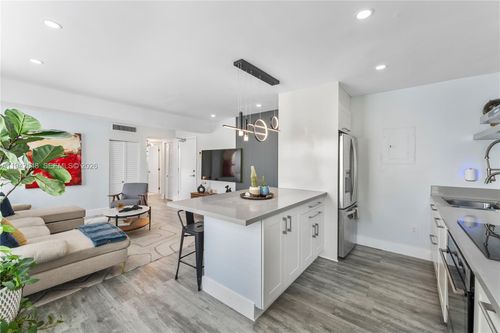 apt-209-1308 Drexel Ave, Miami Beach, FL, 33139-8126 | Card Image