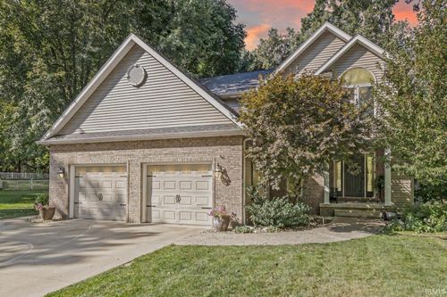 2623 Winding Oak Dr, Plymouth, IN, 46563-7827 | Card Image