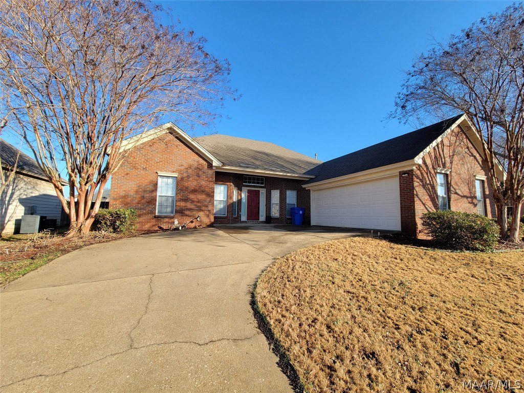 Dundee Dr, Prattville, AL 36066