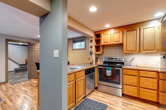 70 Mayfair Rd Sw, House detached with 3 bedrooms, 4 bathrooms and 3 parking in Calgary AB | Image 26