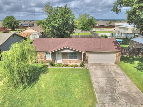 3124 210th East Ave, Broken Arrow, OK, 74014-5135 | Card Image