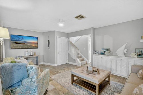 129-950 S Kanner Hwy, Stuart, FL, 34994-3709 | Card Image