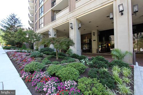 apt-911e-4620 N Park Ave, CHEVY CHASE, MD, 20815-4599 | Card Image