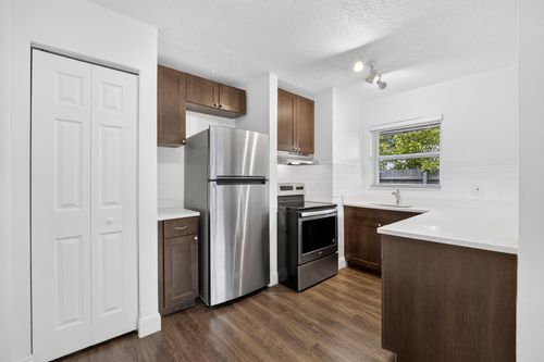 apt-1-732 Se 15th St, Fort Lauderdale, FL, 33316-2666 | Card Image