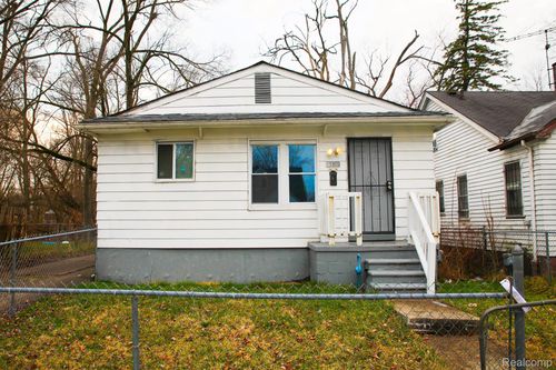 15905 Westbrook St, Detroit, MI, 48223-1134 | Card Image