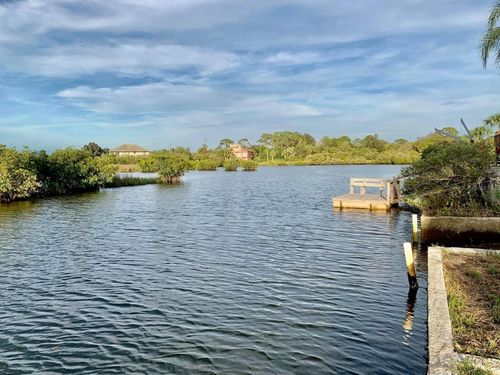 6733 Driftwood Dr, HUDSON, FL, 34667-1066 | Card Image