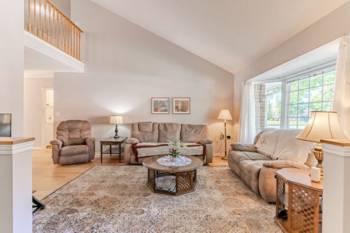 402-40 Museum Dr, Orillia, ON, L3V7T9 | Card Image
