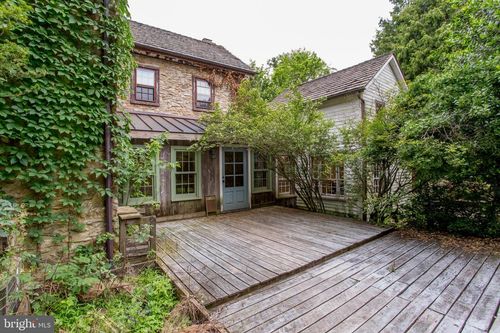 3115 Gallows Hill Rd, RIEGELSVILLE, PA, 18077-8600 | Card Image