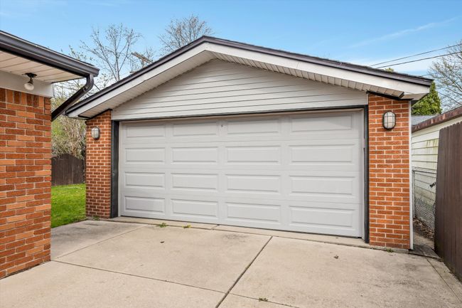 31810 Briar Ln, House other with 3 bedrooms, 2 bathrooms and null parking in Saint Clair Shores MI | Image 17