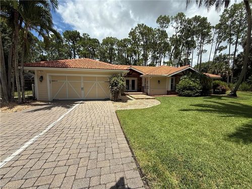 2347 Coach House Ln, NAPLES, FL, 34105-2714 | Card Image