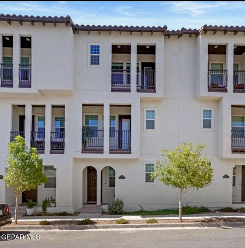 313 Vin Raliuga Ct, El Paso, TX, 79912-2392 | Card Image