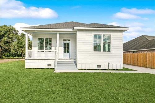 3200 Potomac St, New Orleans, LA, 70114-8034 | Card Image