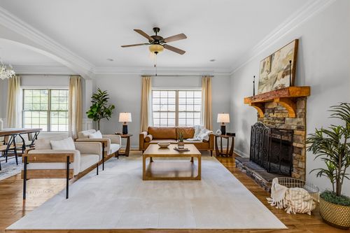 306 Twin Cove Dr, Lebanon, TN, 37087-9467 | Card Image