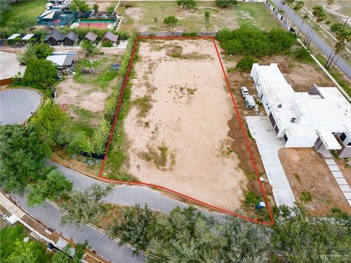 3010 Neuhaus Drive, McAllen, TX, 78503 | Card Image