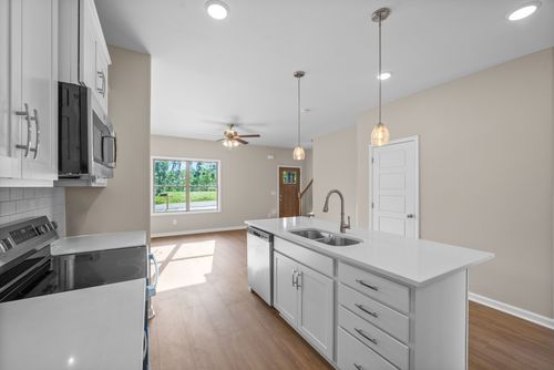 104 Colson Rd, Dover, TN, 37058-3311 | Card Image