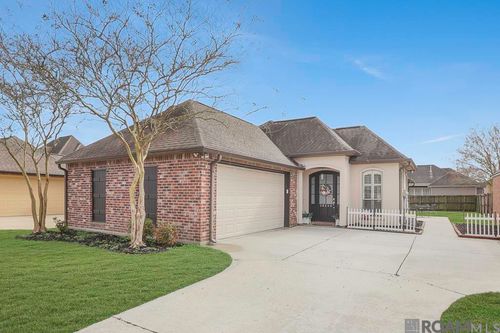 10546 Hillrose Ave, Baton Rouge, LA, 70810-7763 | Card Image