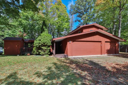 32318 218th Ln, Isle, MN, 56342-4760 | Card Image