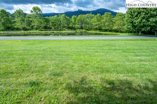 4 Creekside Farm Road, Banner Elk, NC, 28604 | Card Image