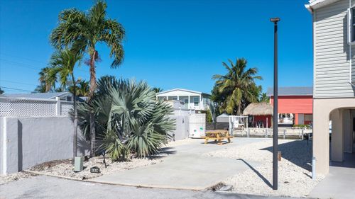 609-701 Spanish Main Dr, Cudjoe Key, FL, 33042-4333 | Card Image