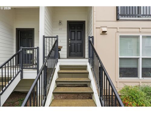 213-2004 Ne Cadbury Ave, Hillsboro, OR, 97006-7574 | Card Image