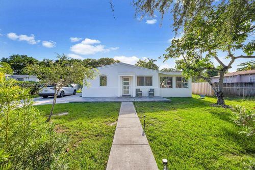 na-6700 Sw 62nd Ct, South Miami, FL, 33143-3315 | Card Image