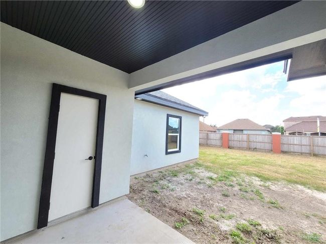 View of yard | Image 24