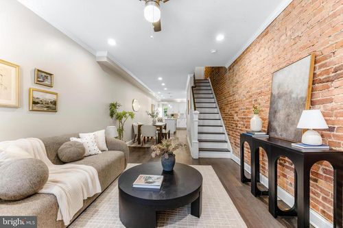 3104 Foster Ave, BALTIMORE, MD, 21224-3931 | Card Image