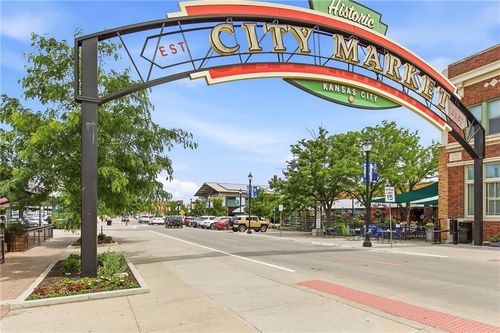 513-200 Main St, Kansas City, MO, 64105-1284 | Card Image