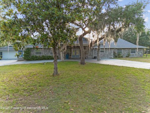 7351 Castleberry Dr, WEBSTER, FL, 33597-9752 | Card Image