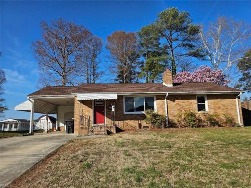 17 Rivercrest Dr, Portsmouth, VA, 23701-2033 | Card Image