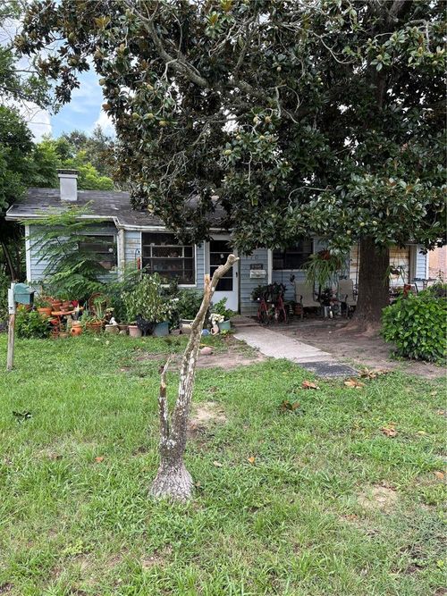 110 E Turgot Ave, Edgewater, FL, 32132-2335 | Card Image