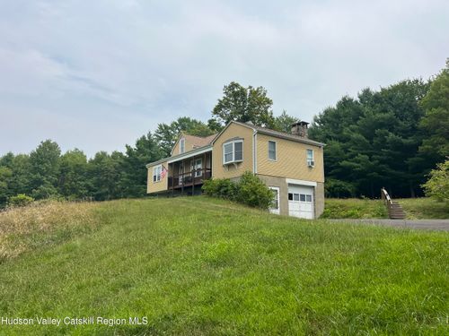144 State Route 208, New Paltz, NY, 12561-2706 | Card Image