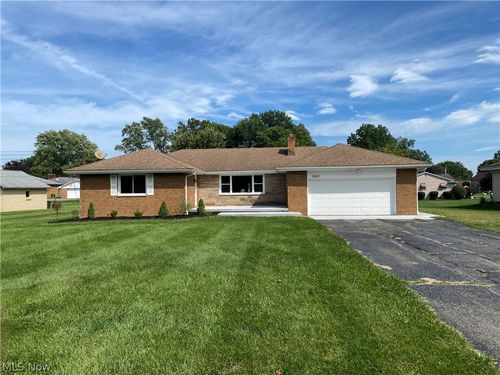 5265 Youngstown Poland Rd, Poland, OH, 44514-1268 | Card Image