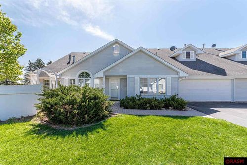 267 Plum Run, Le Sueur, MN, 56058-2176 | Card Image