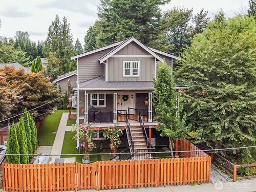 38160 Se Cedar St, Snoqualmie, WA, 98065-9540 | Card Image