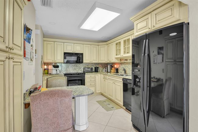 6693 - 6693 Via Regina, Townhouse with 3 bedrooms, 3 bathrooms and null parking in Boca Raton FL | Image 15