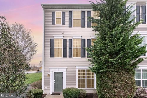 3001 Meridian Cmns, MECHANICSBURG, PA, 17055-3112 | Card Image