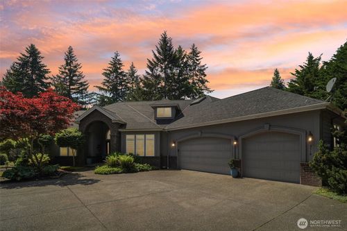 5110 N Foxglove Dr Nw, Gig Harbor, WA, 98332-9106 | Card Image