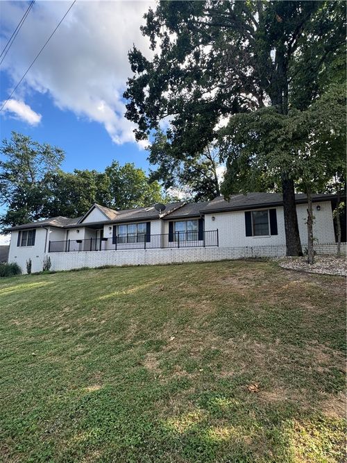 47 Dalton Dr, Bella Vista, AR, 72714-3139 | Card Image